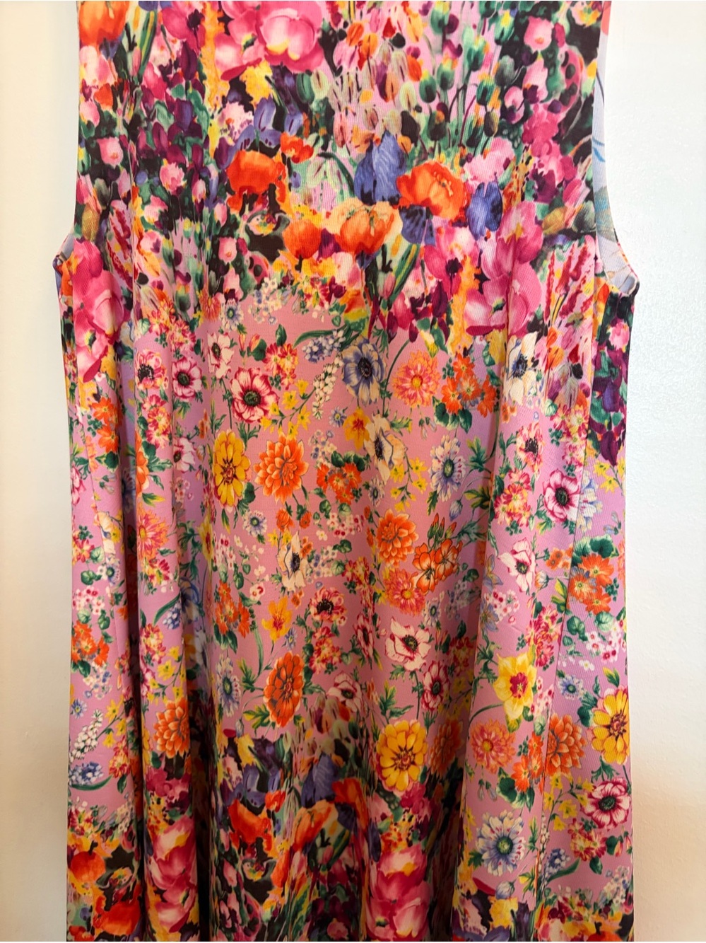 Nally & Millie Pink Multicolor Floral reversible dress. NWOT. Stunning!